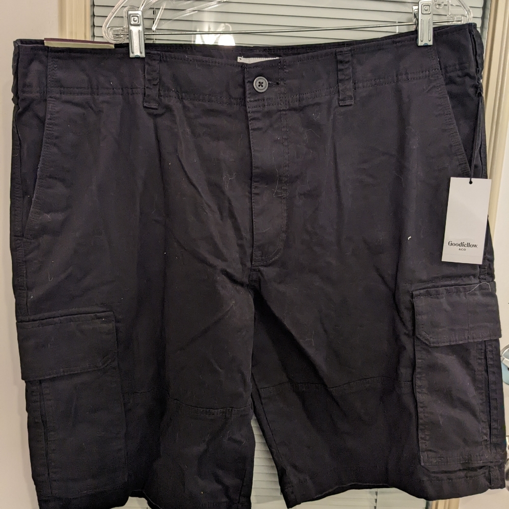 Men's Cargo Shorts - 42 waist. BRAND NEW!